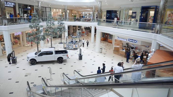 Twelve Oaks Mall - Tripadvisor Photo